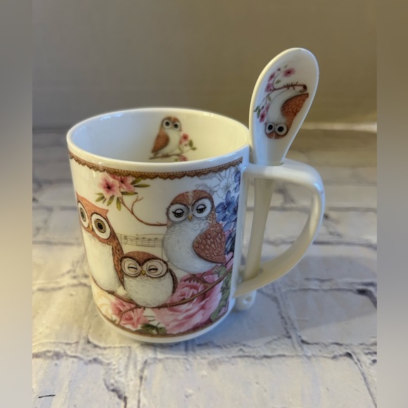SUMMER RIVER OWLS IN A TREE CERAMIC COFFEE CUP WITH SPOON - Picture 1 of 8